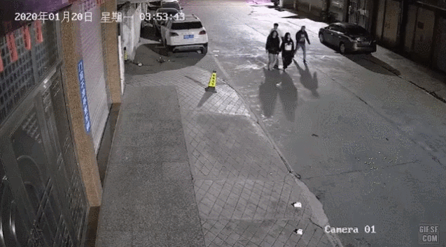 567AF2E9-6673-4F0B-94EA-7626F55A80F1.gif