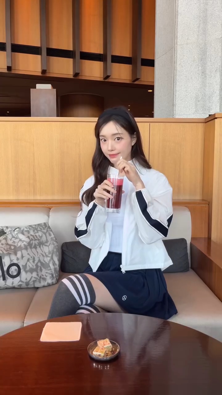 1995113527_EUvjpTmu_6Ikwd52M3RNDG0Ky.jpg