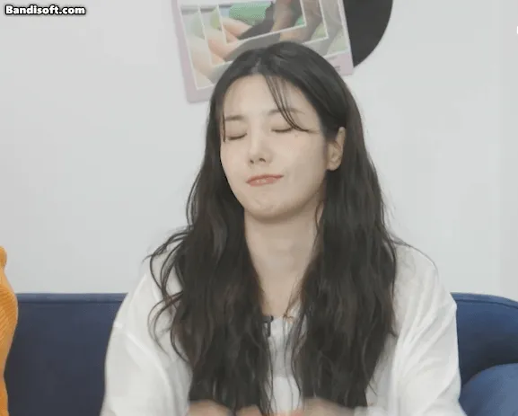 Honeycam 5641.gif.webp